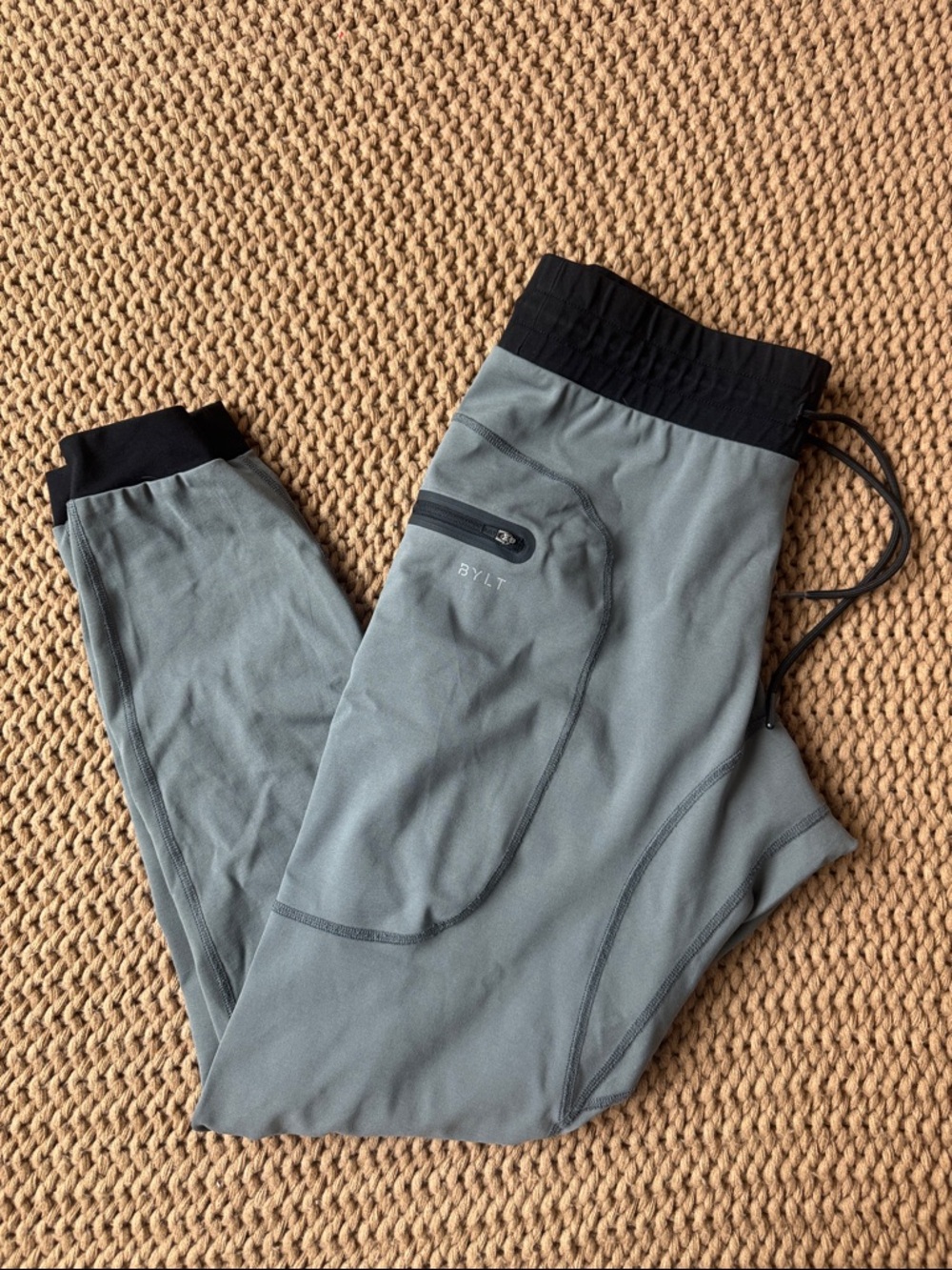 BYLT Premium Jogger Pants Mens M Gray Black Zip Pocket Drawstring Tapered Cuff‎